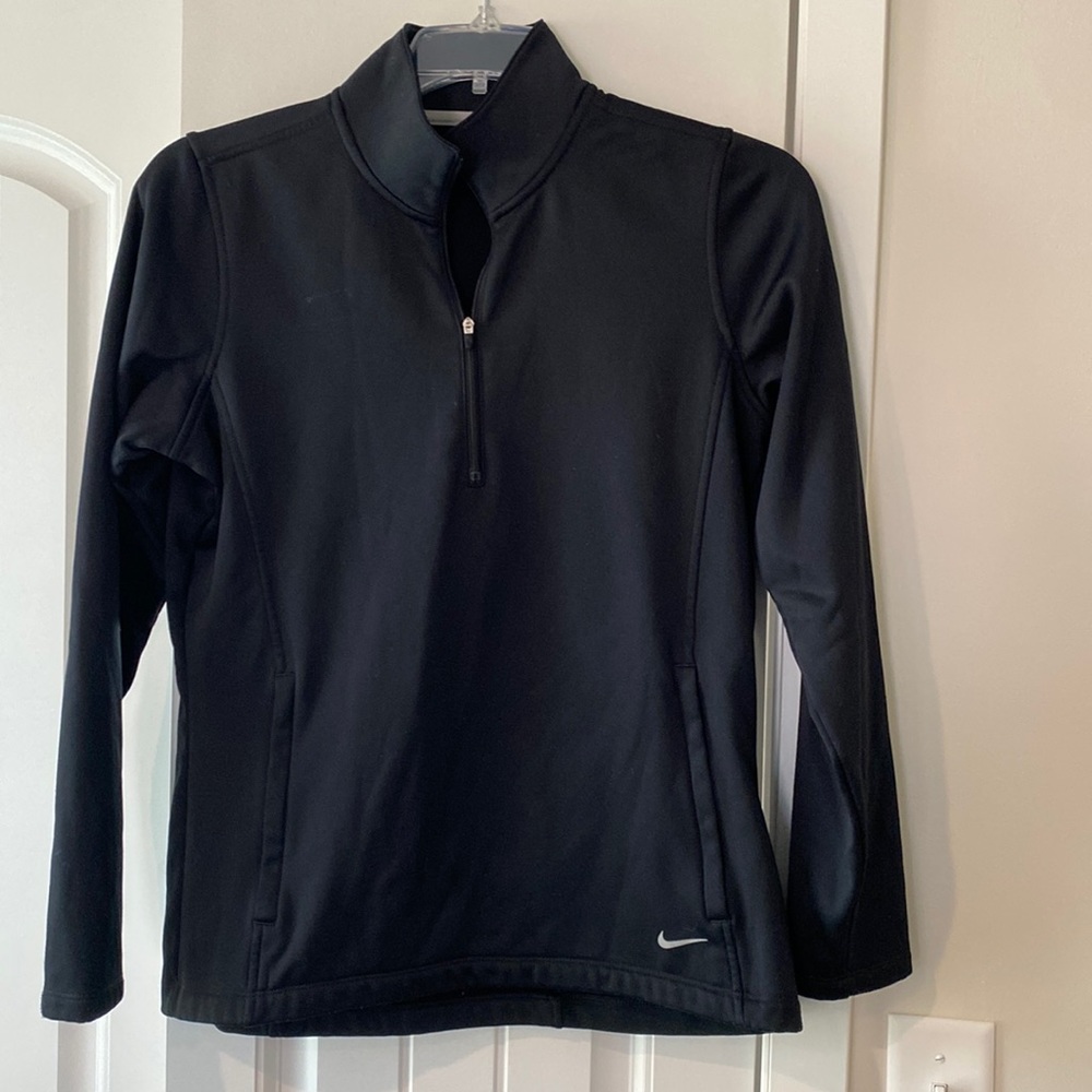 Women’s Nike Golf Pullover
